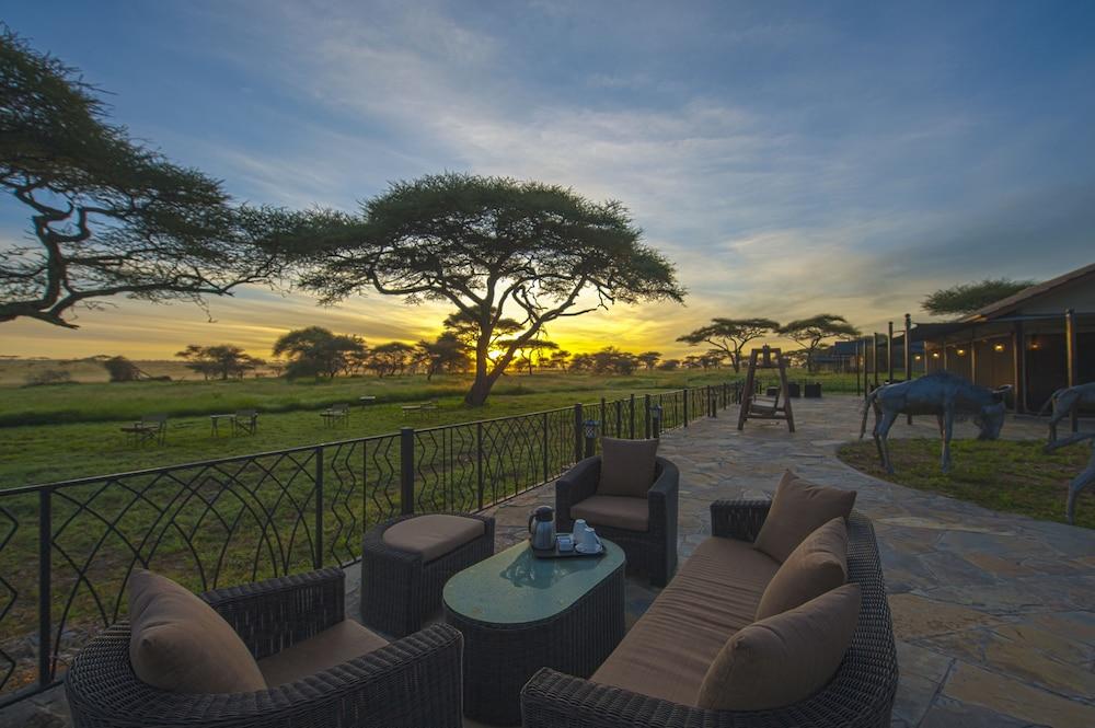 Karibu Camps And Lodges Sametu Camp Serengeti Robanda Exterior photo