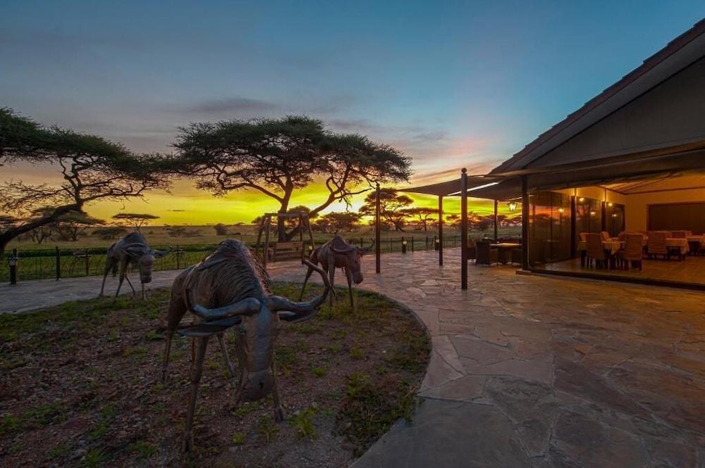 Karibu Camps And Lodges Sametu Camp Serengeti Robanda Exterior photo
